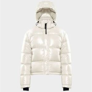 Aritzia Super Puff- Pearl